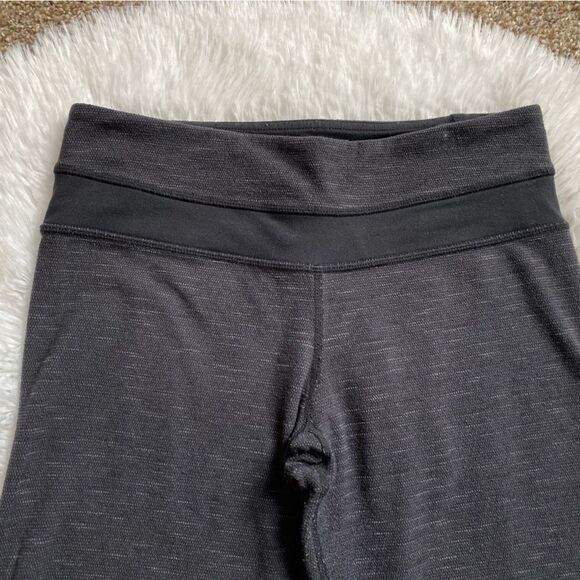 Lululemon Groove Crop Leggings Women’s Size 4 Gray Black Active Stretch - Picture 4 of 8